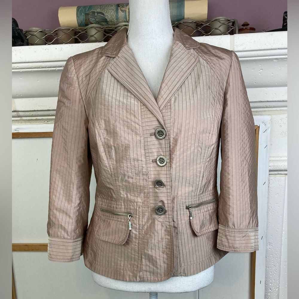 Finicky Filly Rare Elegant Blazer in Shimmery Pink w/ gray, zipped pockets
